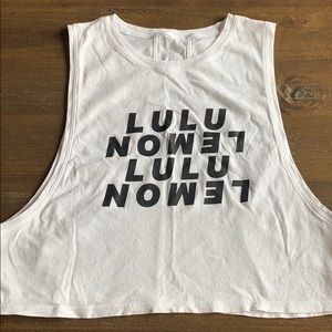 Lululemon crop tank!
